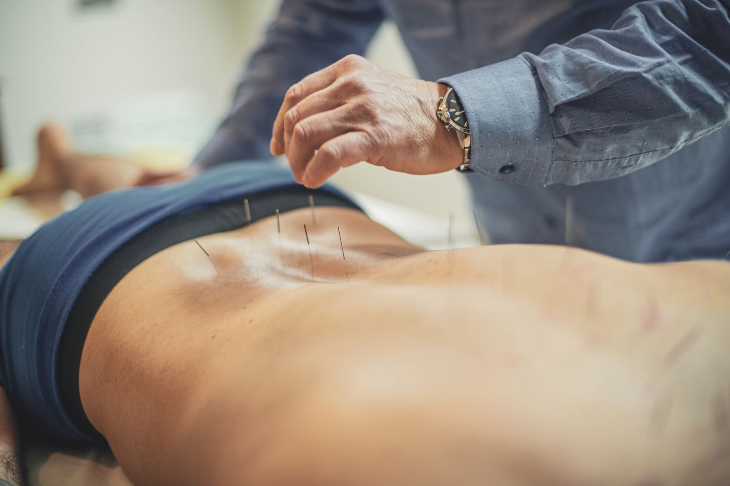 Akupunktura és modern fiziológia – Akupunkturbehandlungen usw nézőpont