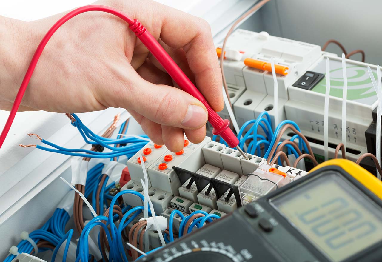 Prüfung elektrischer Anlagen: Welche Softwarelösungen gibt es?