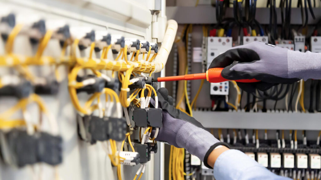 Prüfung ortsfester elektrischer Anlagen in Krankenhäusern und Pflegeeinrichtungen