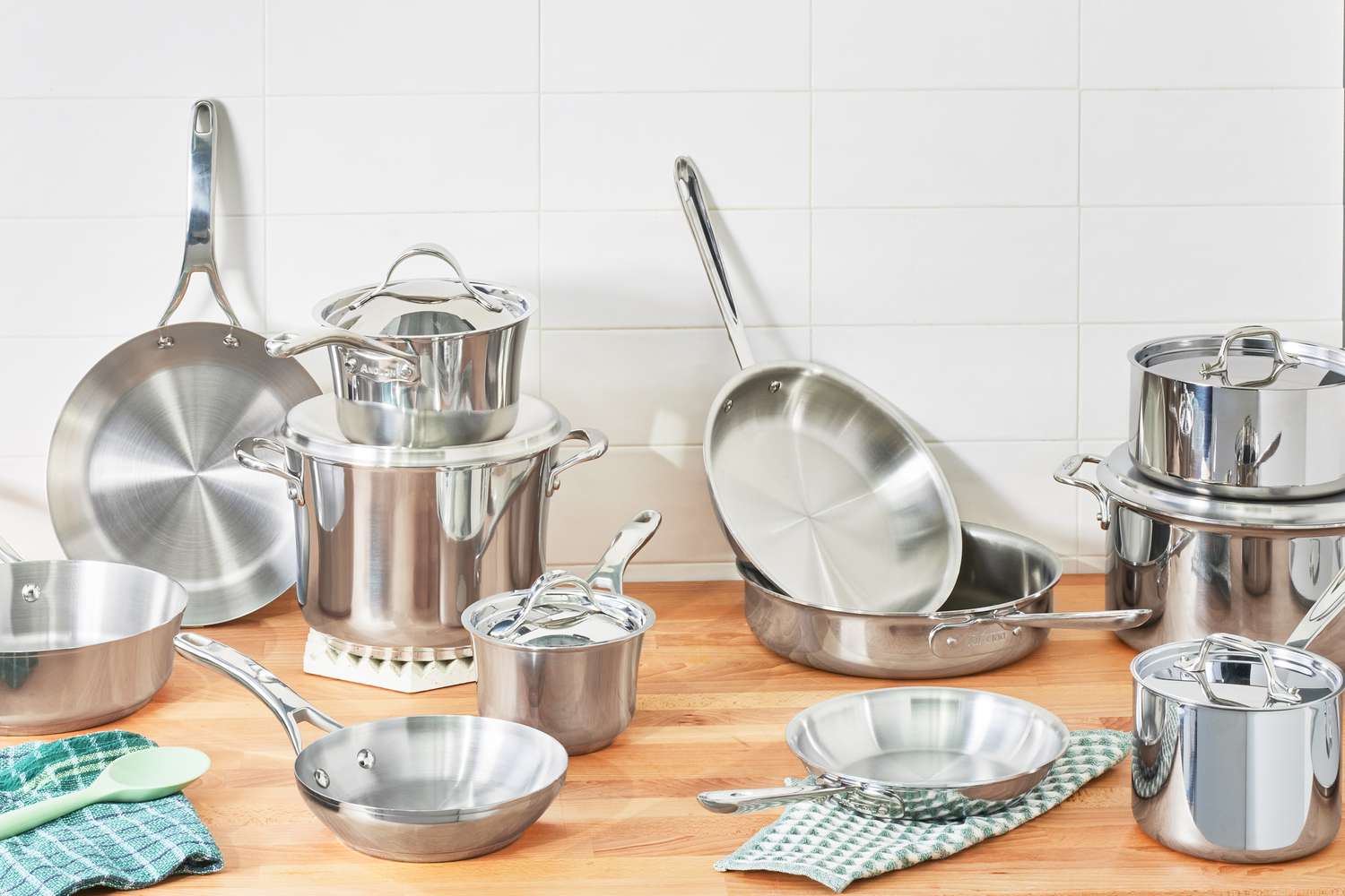 GreenKitchen Töpfe und Pfannen als Geschenke für Frauen, die generationsübergreifende Beständigkeit suchen